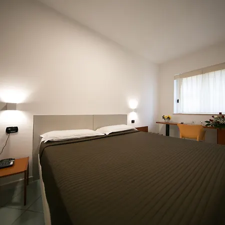 Mediterranea & Convention Center 4* Salerno