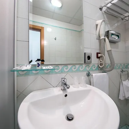 Mediterranea & Convention Center Hotell Salerno