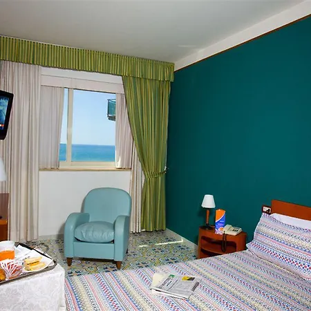 Hotel Mediterranea & Convention Center