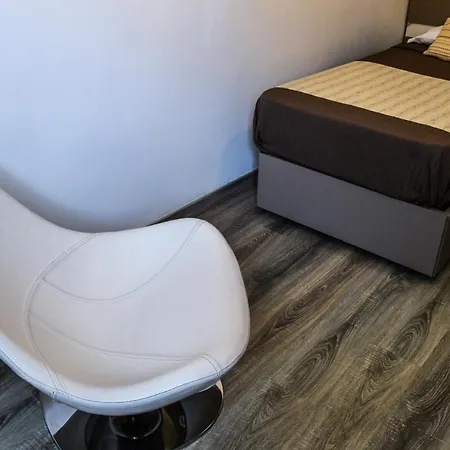 地中海酒店及会议中心 萨莱诺