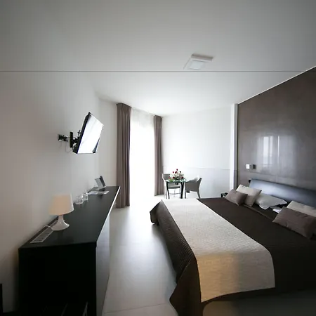 Mediterranea & Convention Center