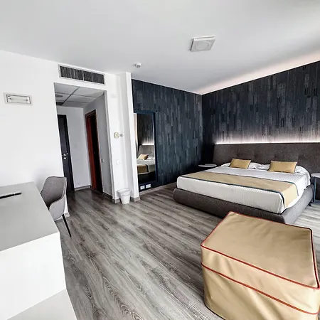 Mediterranea & Convention Center 4* Salernes