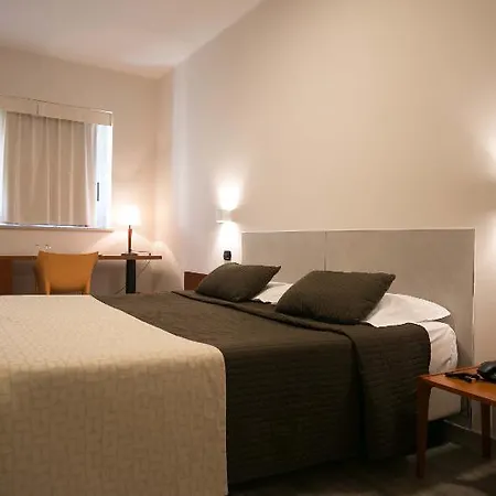 Hotel Mediterranea & Convention Center Salerno