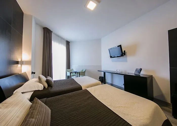 Mediterranea & Convention Center 4*