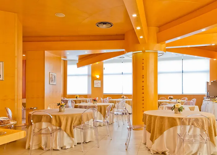 Hotel Mediterranea & Convention Center