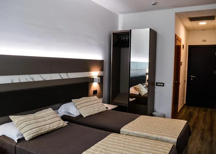 Mediterranea & Convention Center Hotel 4*