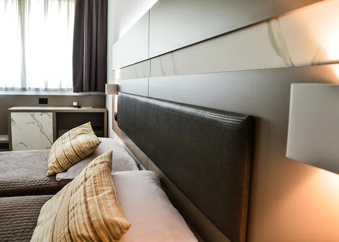 Hotel Mediterranea & Convention Center 4*