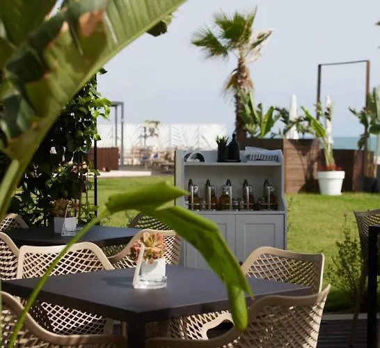 Mediterranea & Convention Center Salernes