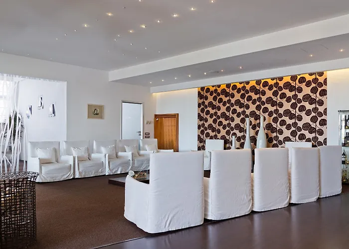 Hotel Mediterranea & Convention Center