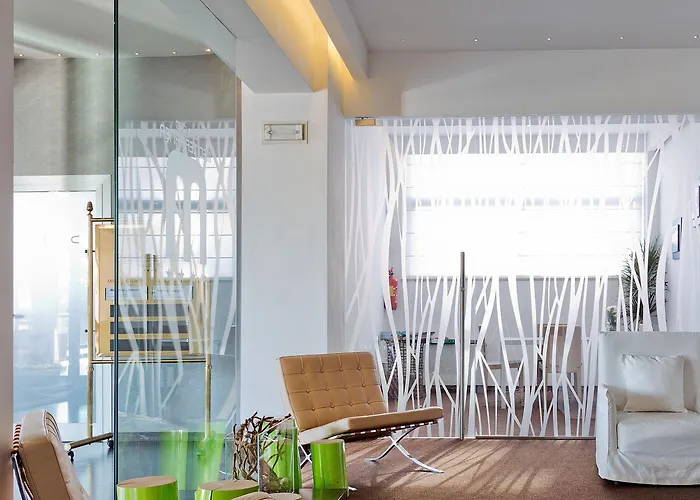 Mediterranea & Convention Center Hotel 4*