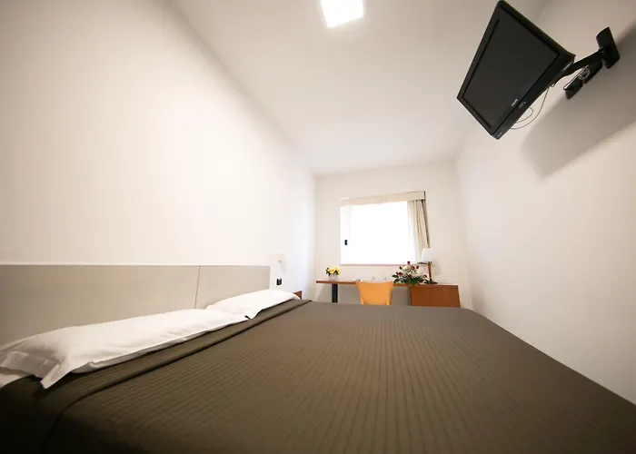 Hotel Mediterranea & Convention Center 4*