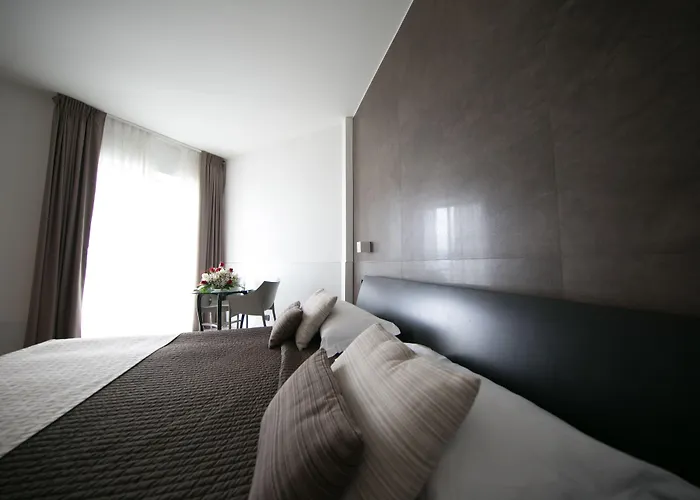 Hotel Mediterranea & Convention Center 4*