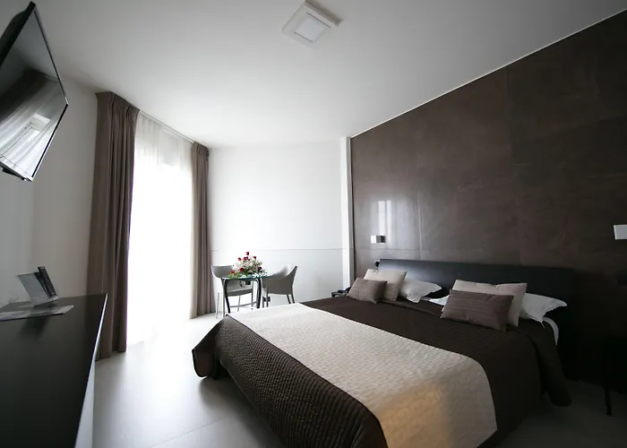 Mediterranea & Convention Center Hotel 4*