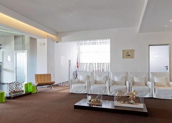 Mediterranea & Convention Center