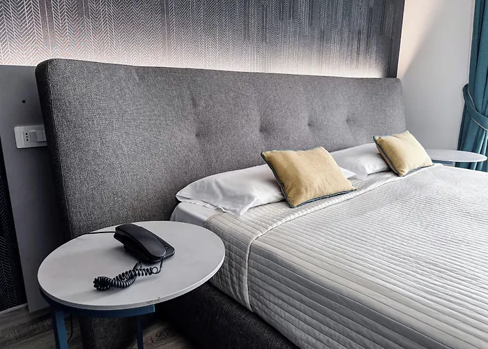 Mediterranea & Convention Center Hotel 4*